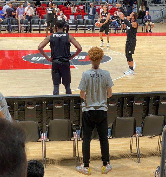 世界杯官方客户端安装-前勇士后卫因肠道感染身材走样 掉秤17磅骨瘦如柴