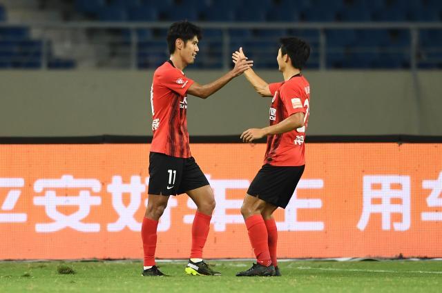 世界杯官方客户端安装-【中超】吕文君传射 海港3比0武汉队锁定争冠组席位