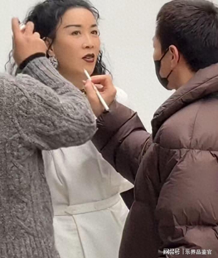 世界杯直播下载-“苦等9年”的沈梦辰，住2亿别墅，请4个保姆，那英果然没说错