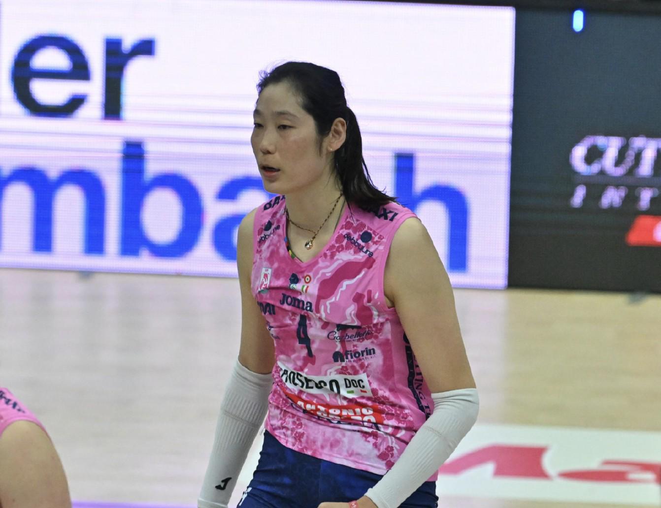 世界杯官网app下载-意甲女排半决赛首回合：科内让二追三逆转诺瓦拉，朱婷21分MVP